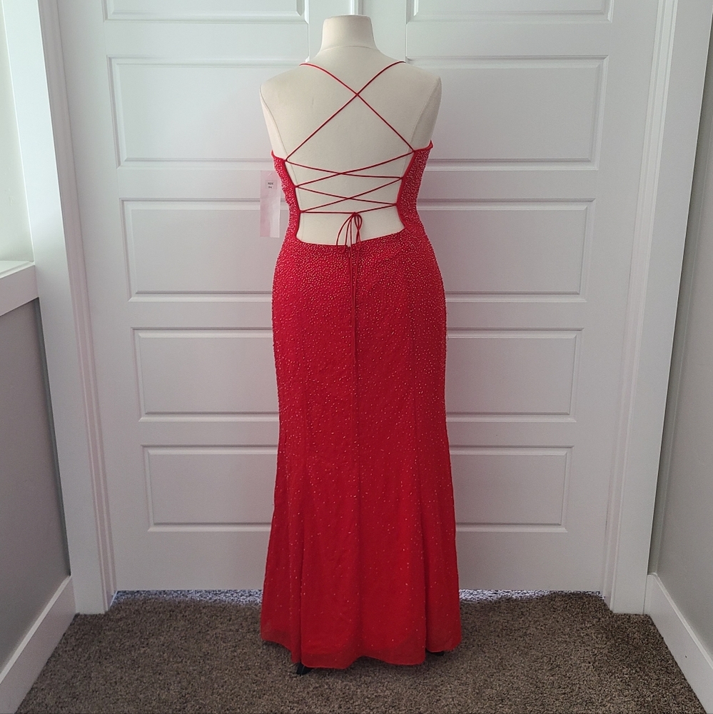Elegant Red Prom Dress - Picture 4 of 6